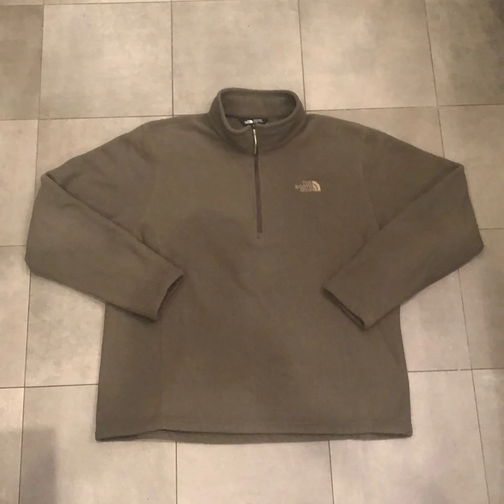 North Face Men’s Fleece Lined Pullover